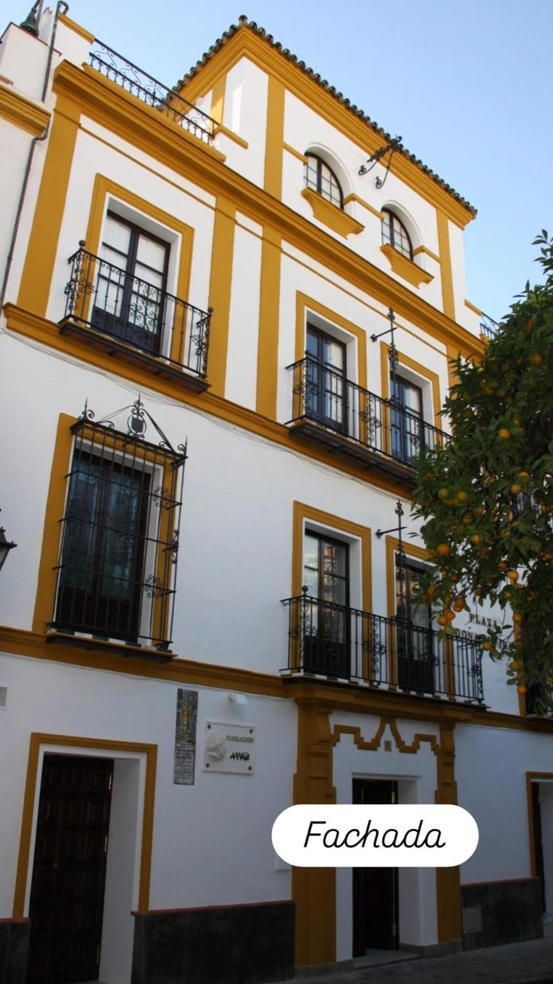 Apartamentos En La Plaza Dona Elvira, 7 Sevilla Exterior foto